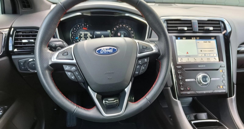 Ford Mondeo cena 88900 przebieg: 154878, rok produkcji 2019 z Woźniki małe 596